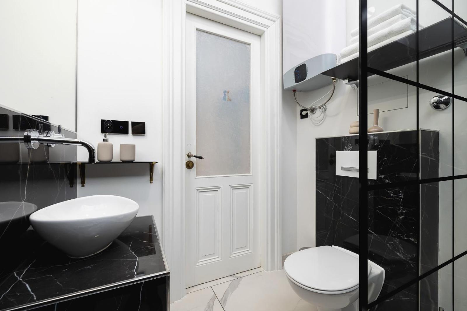 2 Bedroom - Sereno Fenn'a 5 Street Appartement
